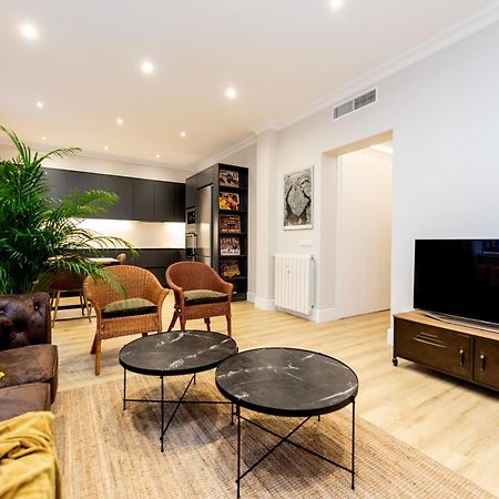 Montaber Apartments - La Paz Market Мадрид Екстериор снимка