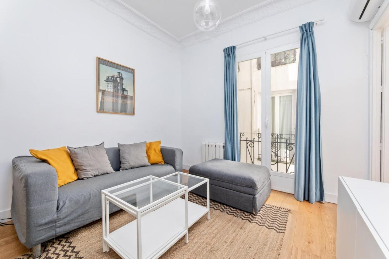 Montaber Apartments - La Paz Market Мадрид Екстериор снимка