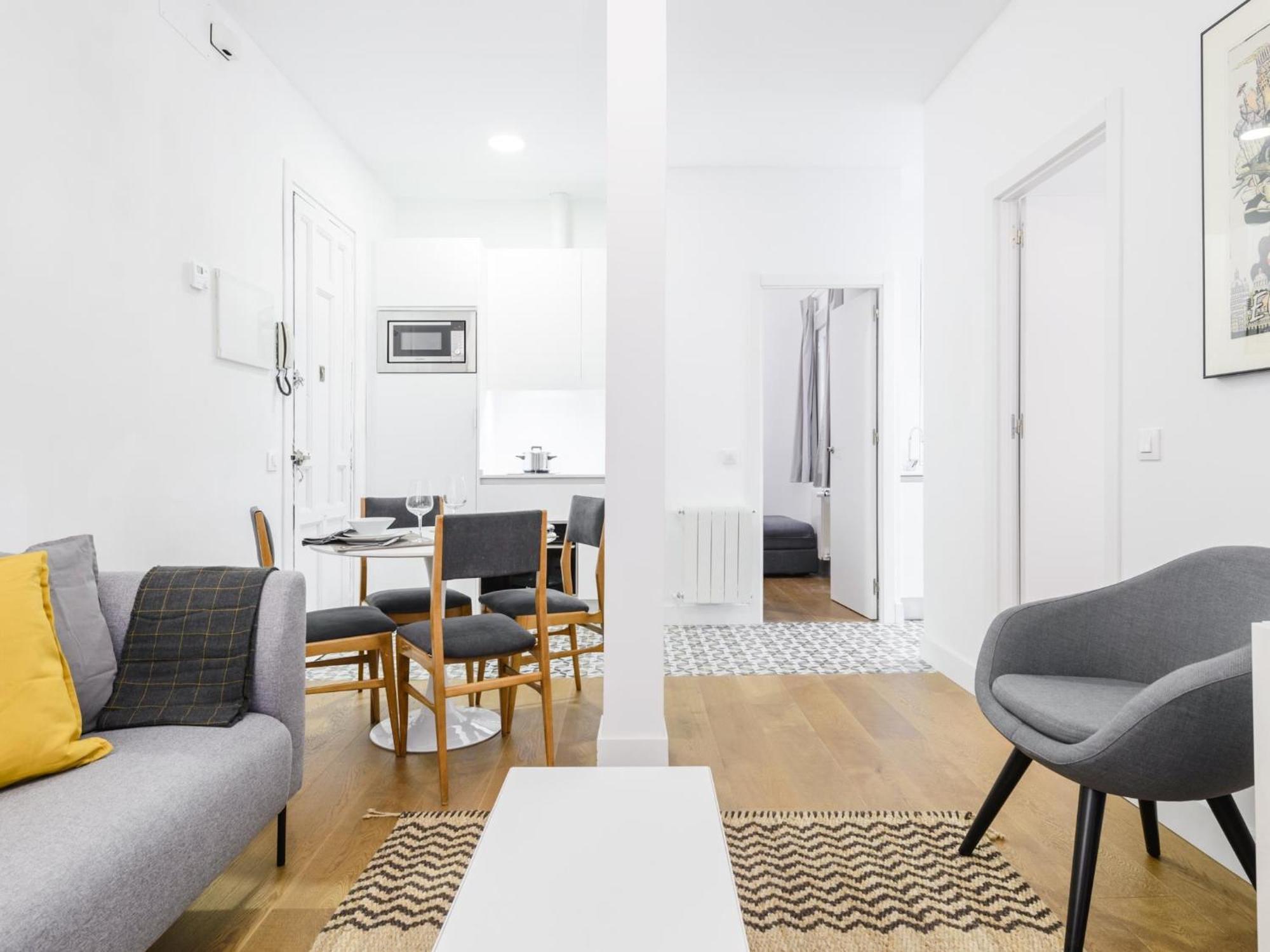 Montaber Apartments - La Paz Market Мадрид Стая снимка