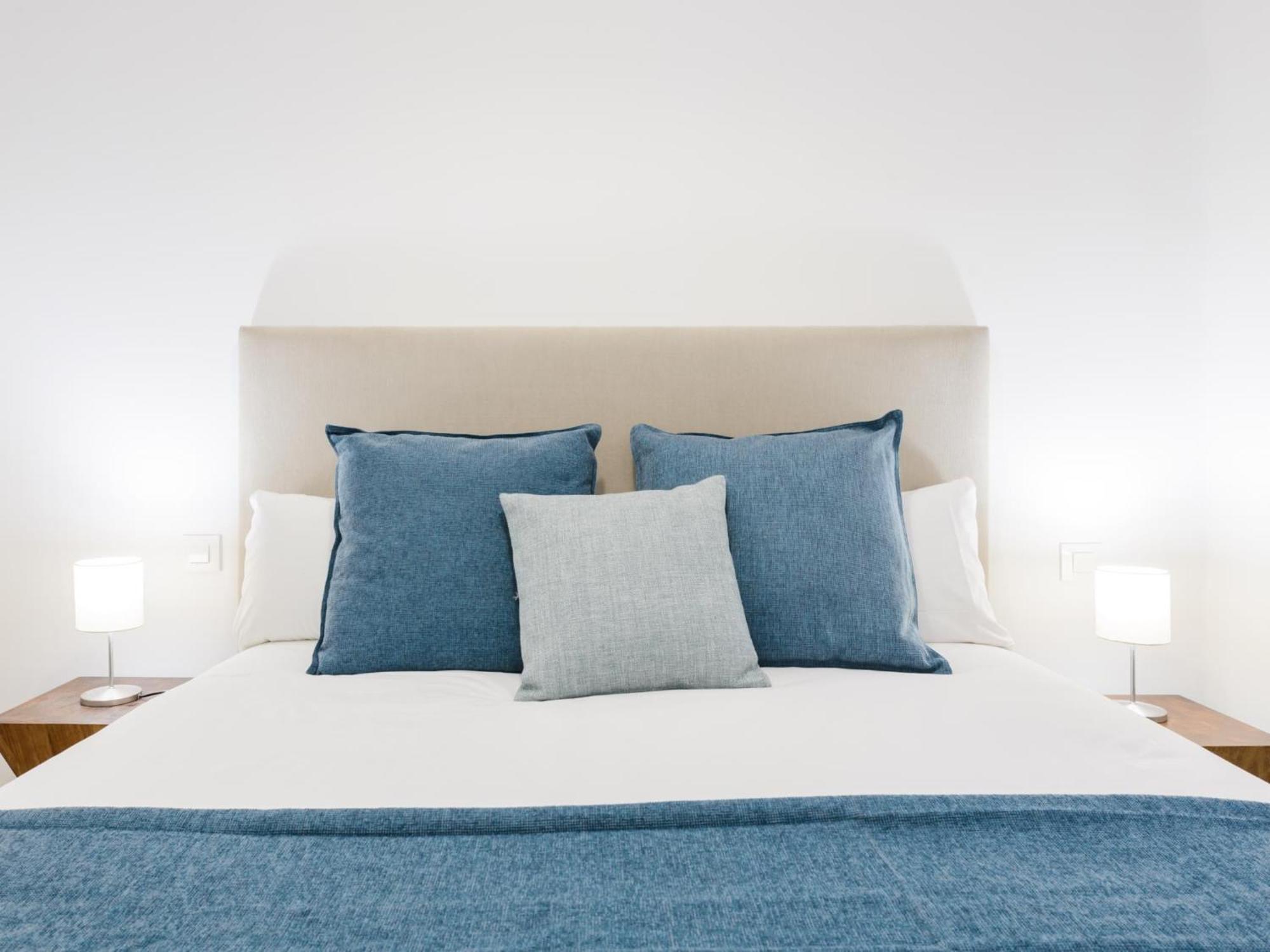 Montaber Apartments - La Paz Market Мадрид Стая снимка