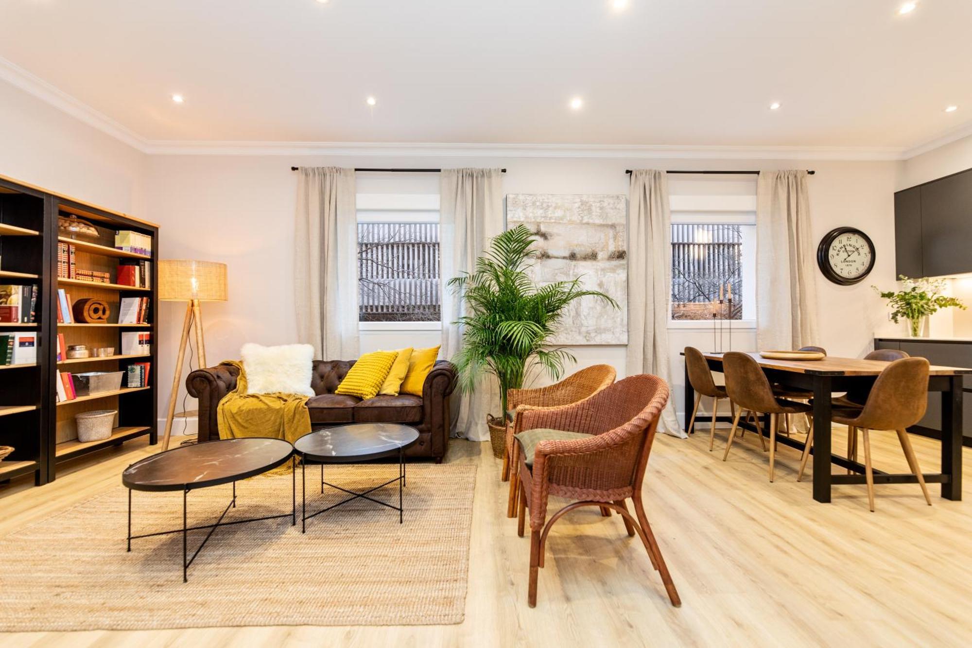 Montaber Apartments - La Paz Market Мадрид Екстериор снимка