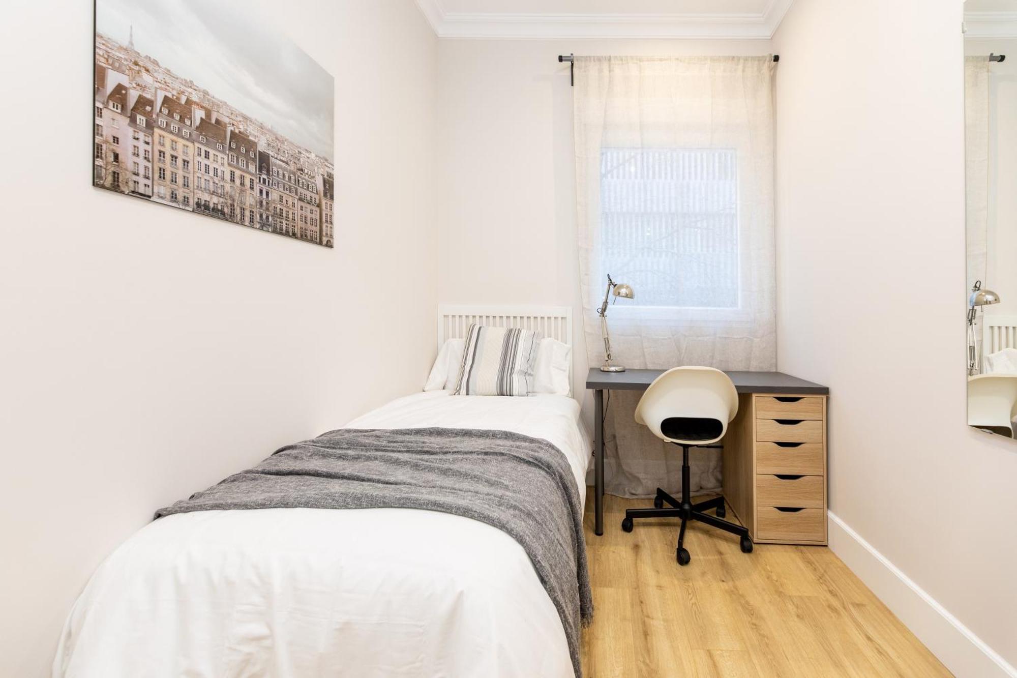 Montaber Apartments - La Paz Market Мадрид Екстериор снимка